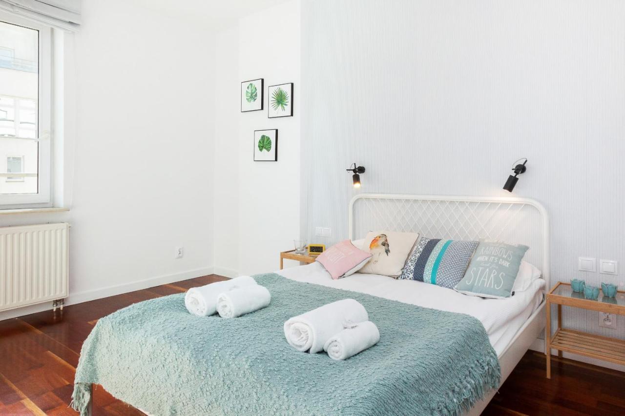 Apartments Warsaw Zelazna By Noclegi Renters Екстериор снимка